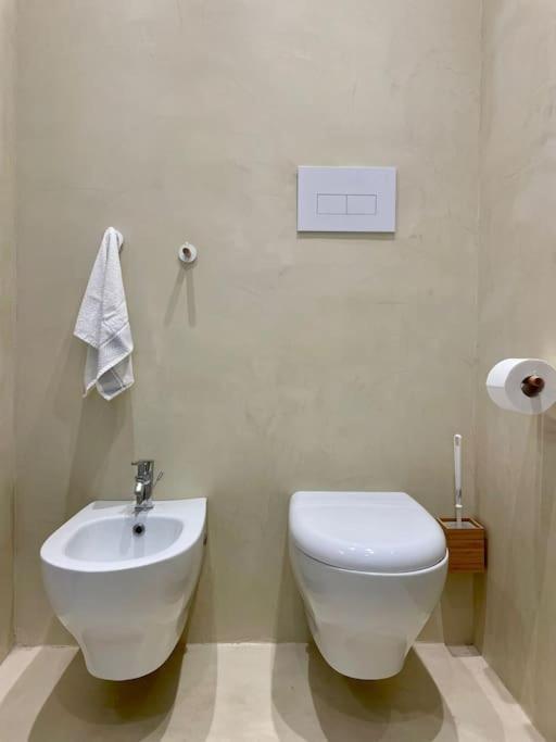 Ad Appena 50 Metri Dal Mare! Apartment ตราปานี ภายนอก รูปภาพ